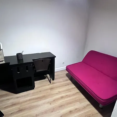House * Leomil